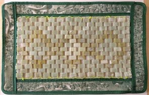 Нефритовая подушка/ коврик, 36х25 см