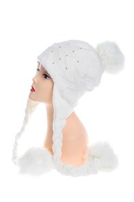 Зимняя вязаная шапка с косичками и помпонами | Капор объёмной вязки и стразами, цвет белый