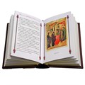 Святое Евангелие с литьем ЭБ070(л)