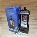 Новогодний декор ретро-фонарь с музыкой, подсветкой | Светильник с эффектом падающего снега "Дед Мороз и Ко", 28 см СД503-14-2