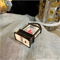 Новогодний фонарик-домик с подсветкой и снегом "Дед Мороз на коньках", 14х7,5х4 см СД5067-4